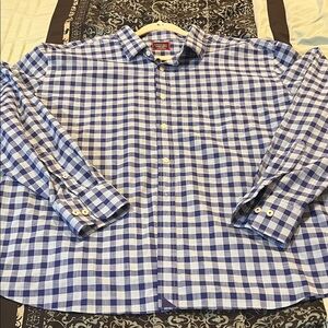 UNTUCKit Blue and White Gingham Button-Down Shirt
